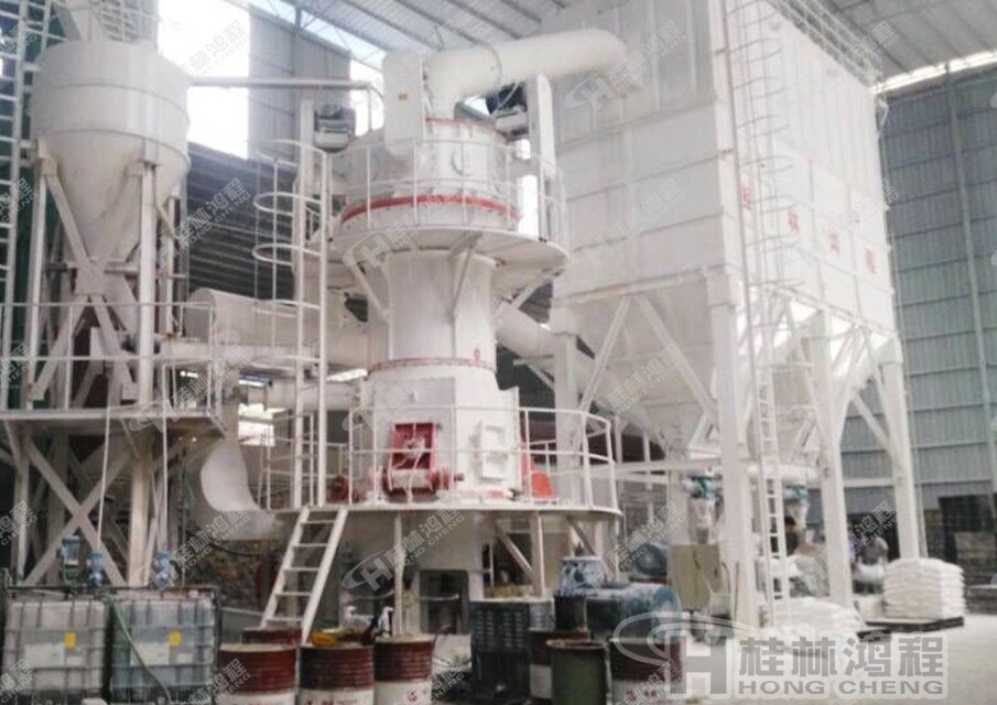桂林鴻程水泥立磨設備:HLMX超細立式磨粉機 桂林鴻程水泥立磨設備:HLMX超細立式磨粉機