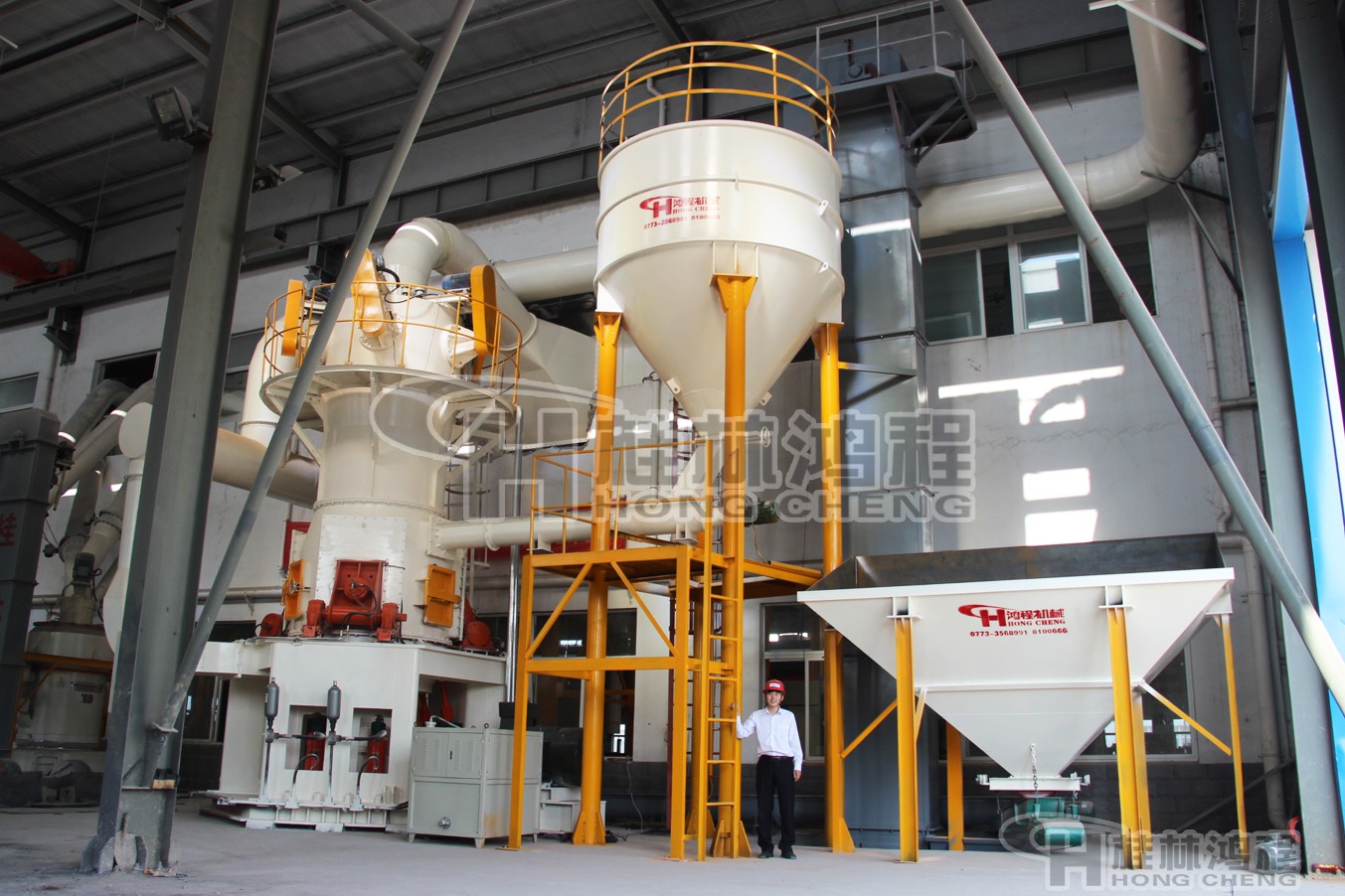 桂林鴻程新型磨粉設(shè)備，方解石超細(xì)粉立磨機(jī)，立磨，80-2500目方解石粉超細(xì)立磨粉機(jī)：HLMX系列超細(xì)立式磨粉機(jī)