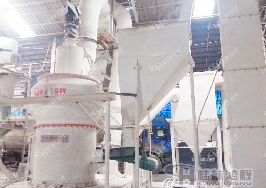 HC1300，325目錳礦石磨粉設(shè)備，錳礦石雷蒙磨粉機(jī)配置方案