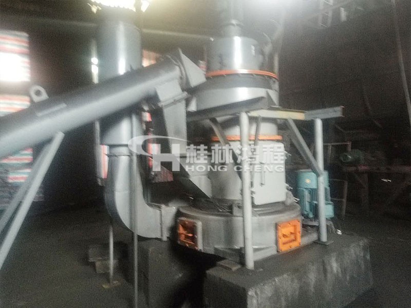 小型超細(xì)研磨機300目磨粉機2R2713雷蒙磨 小型超細(xì)研磨機300目磨粉機2R2713雷蒙磨