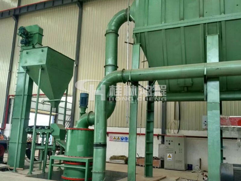 超細(xì)石膏粉磨機(jī)2000目設(shè)備選項二：HCH超細(xì)環(huán)輥磨