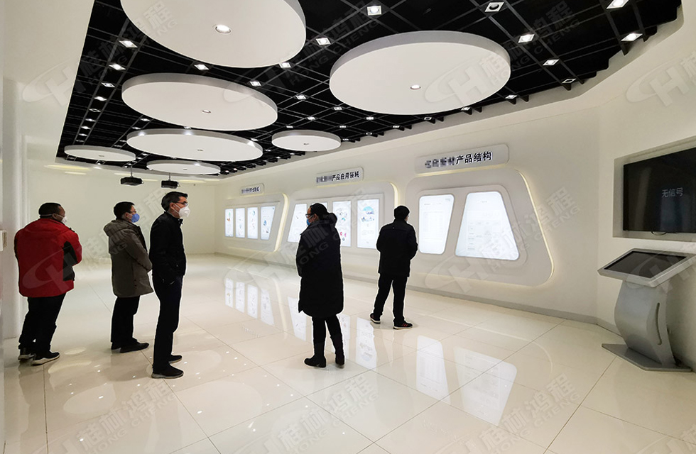 廣西桂林鴻程磨粉機董事長親自掛帥，帶領(lǐng)團隊奔赴西南市場，回訪新老客戶，齊拓市場，共創(chuàng)價值！